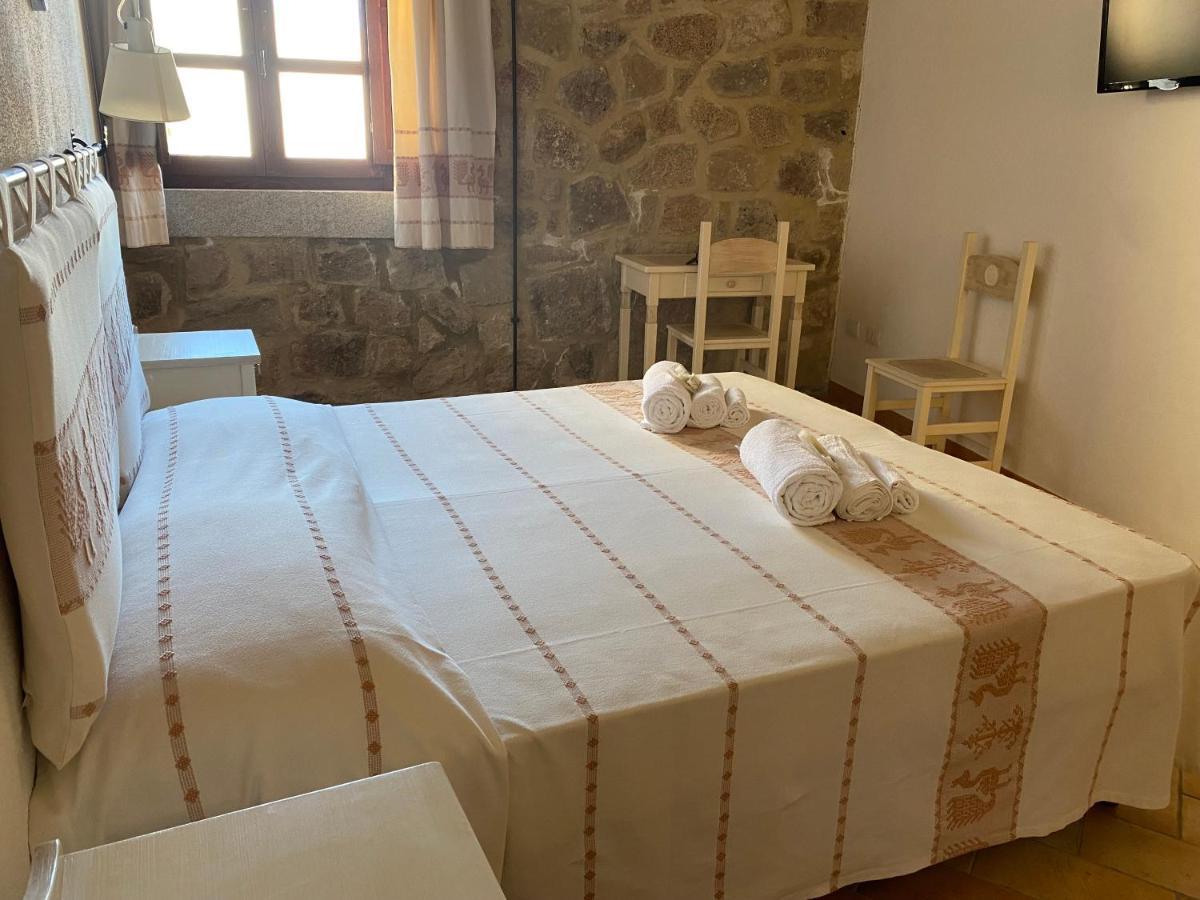 Bed And Bike Antico Mulino Hotel Aglientu Eksteriør billede